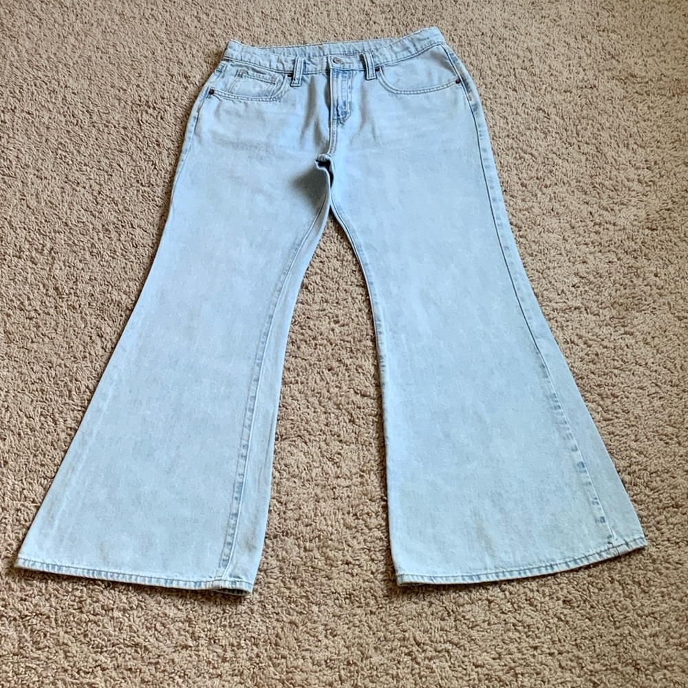 Old Navy Light Blue Wide-Leg Flare Jeans